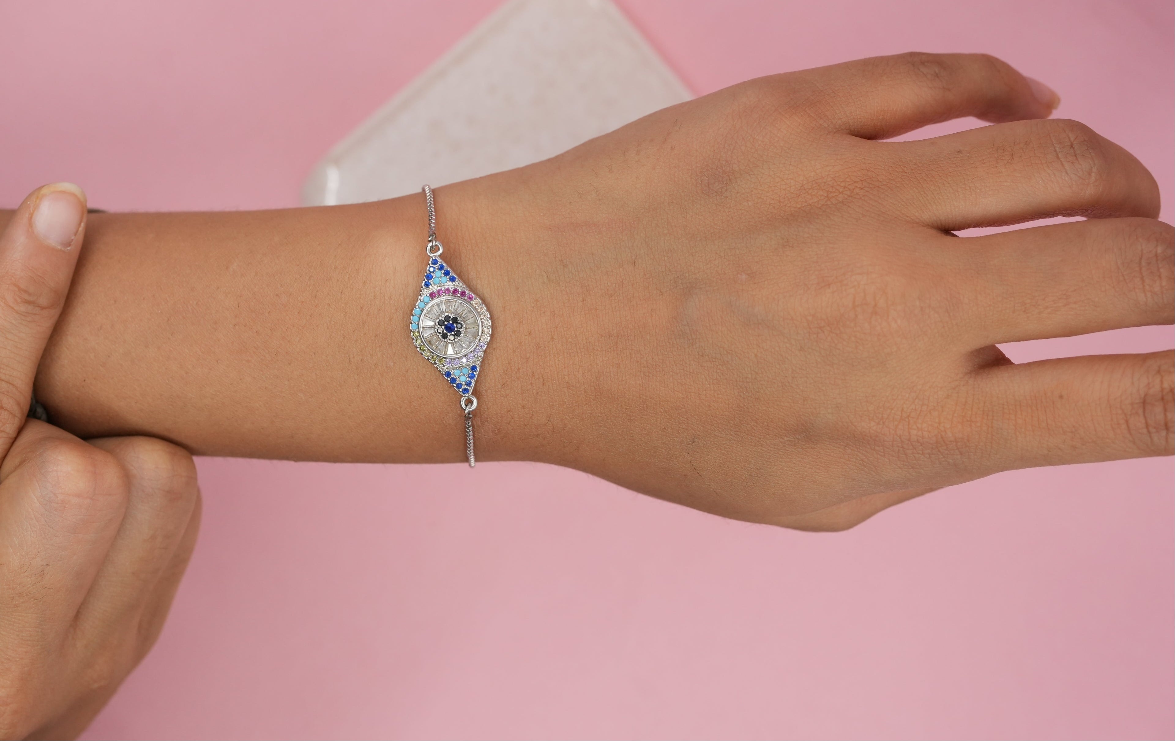 Mandala eye silver
