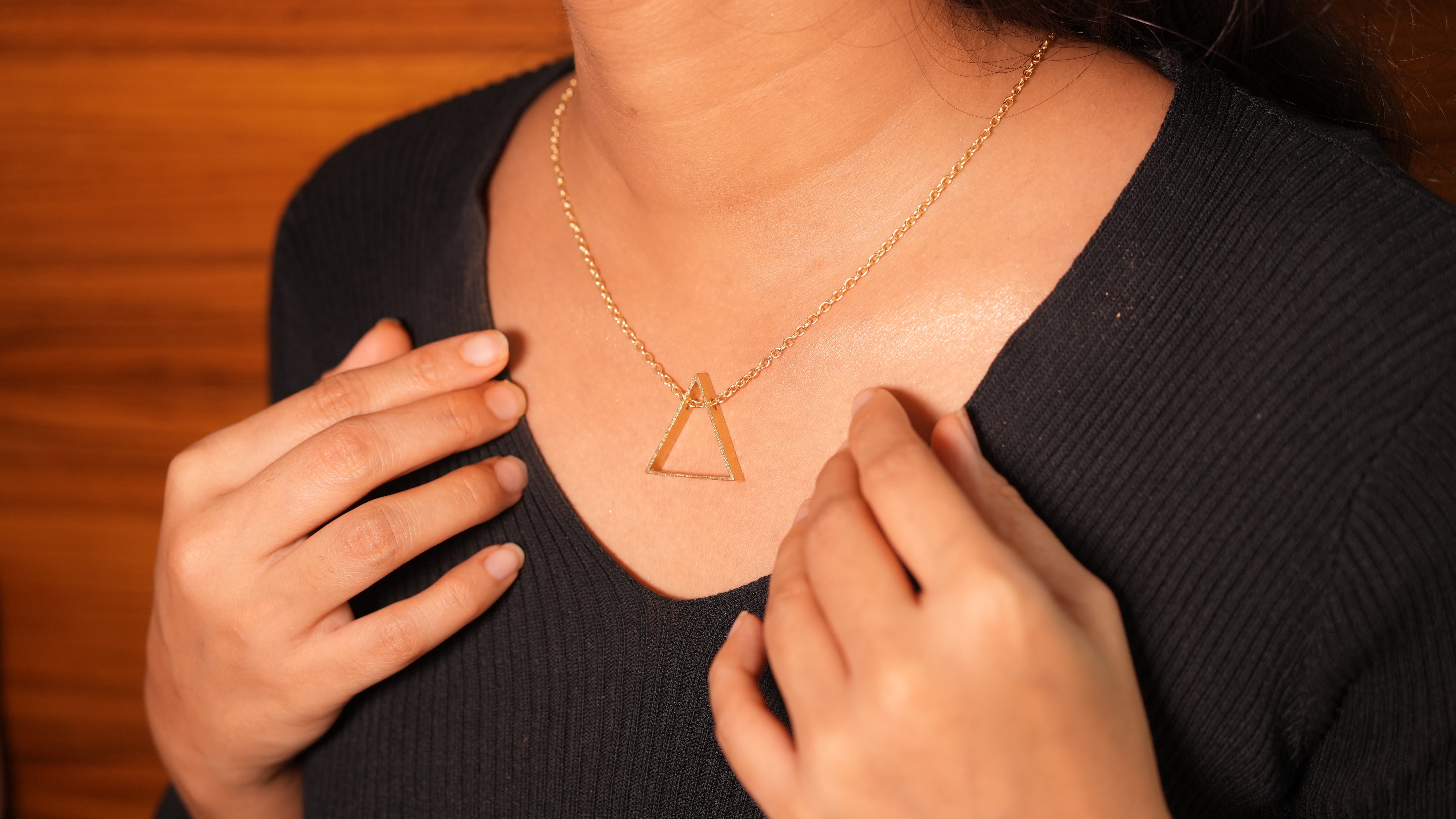 Triangle Hallow Gold