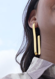 Gold Loop Line Earring