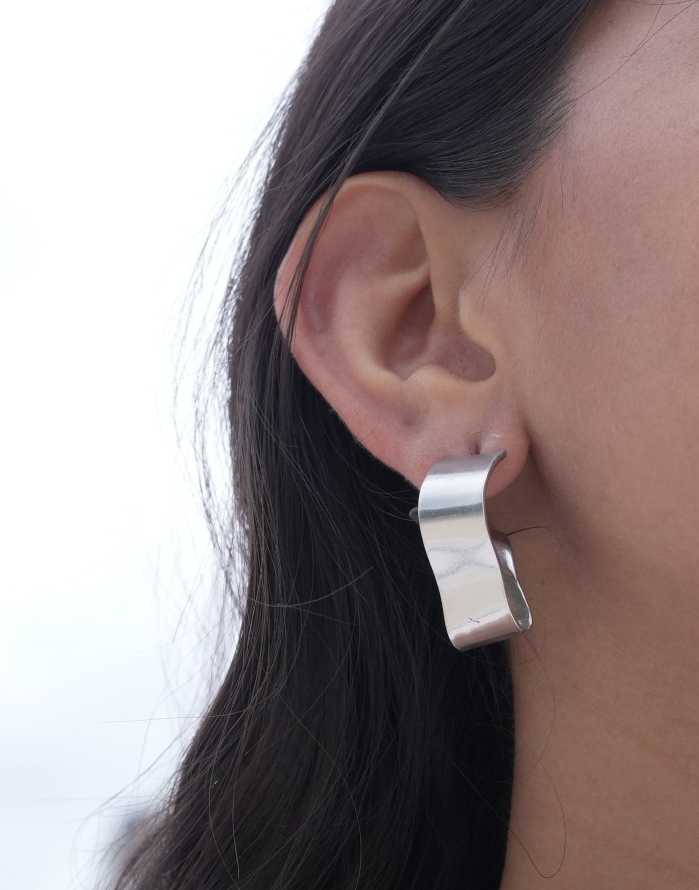 Folded gleam silver