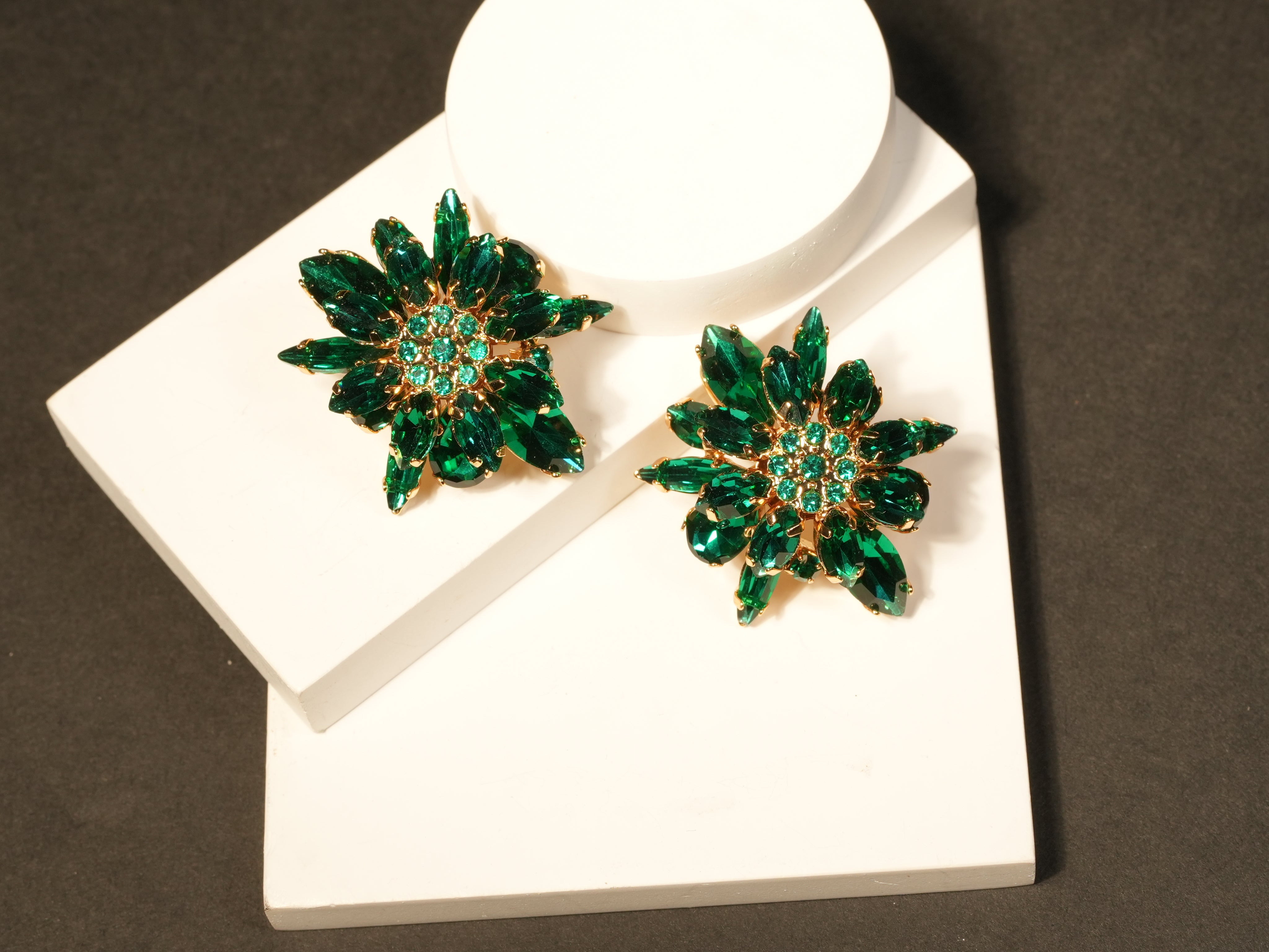 Emerald royal bloom