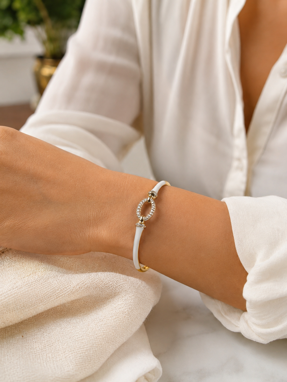 White Oval Sparkle Bracelet
