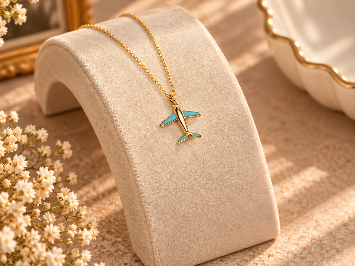 Dainty Airplane Pendant Necklace Accessory