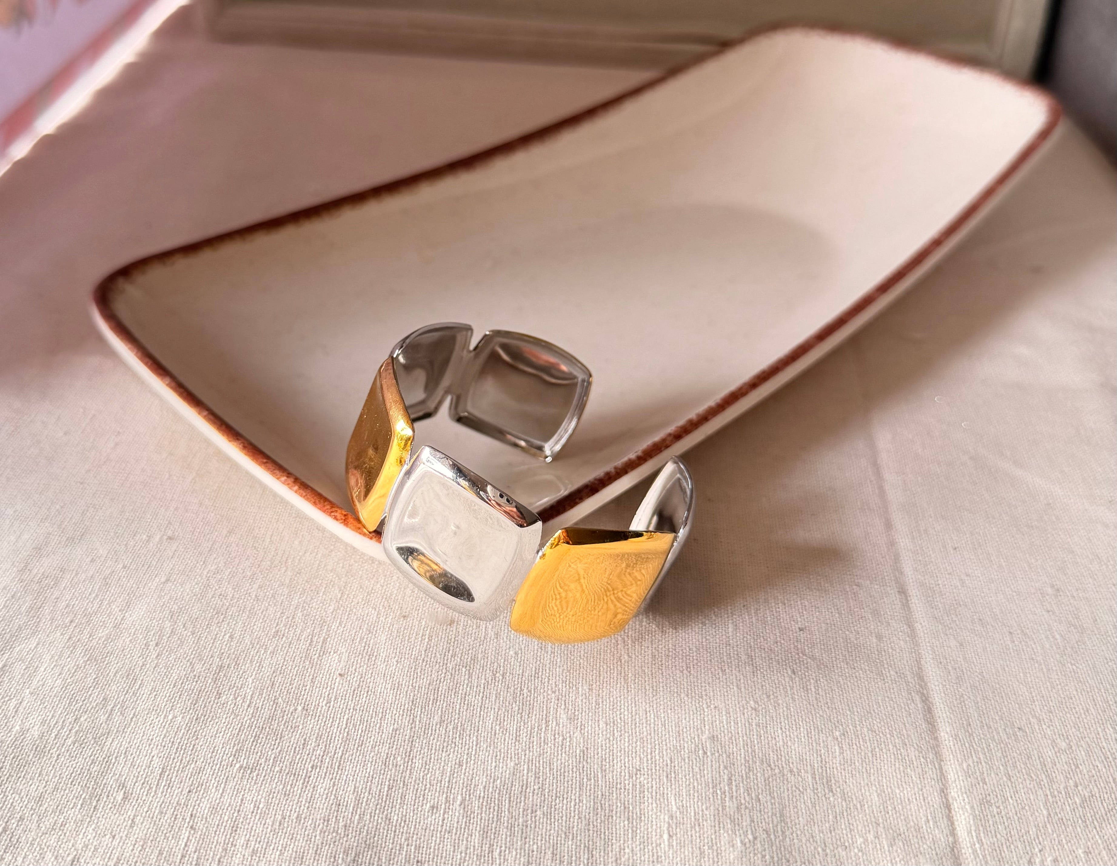 Dual dome mosaic cuff