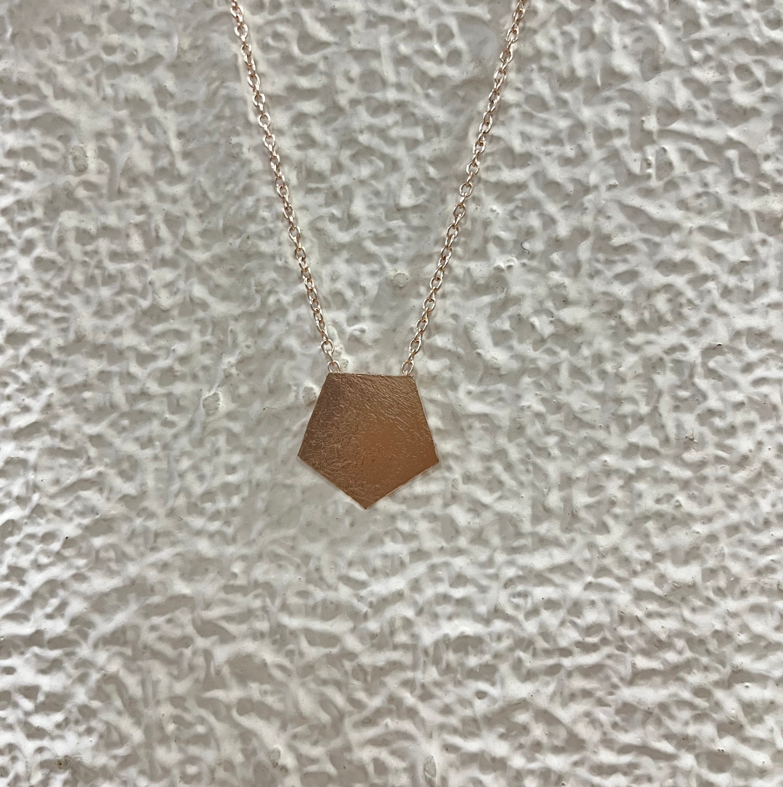 Pentagon flat rosegold