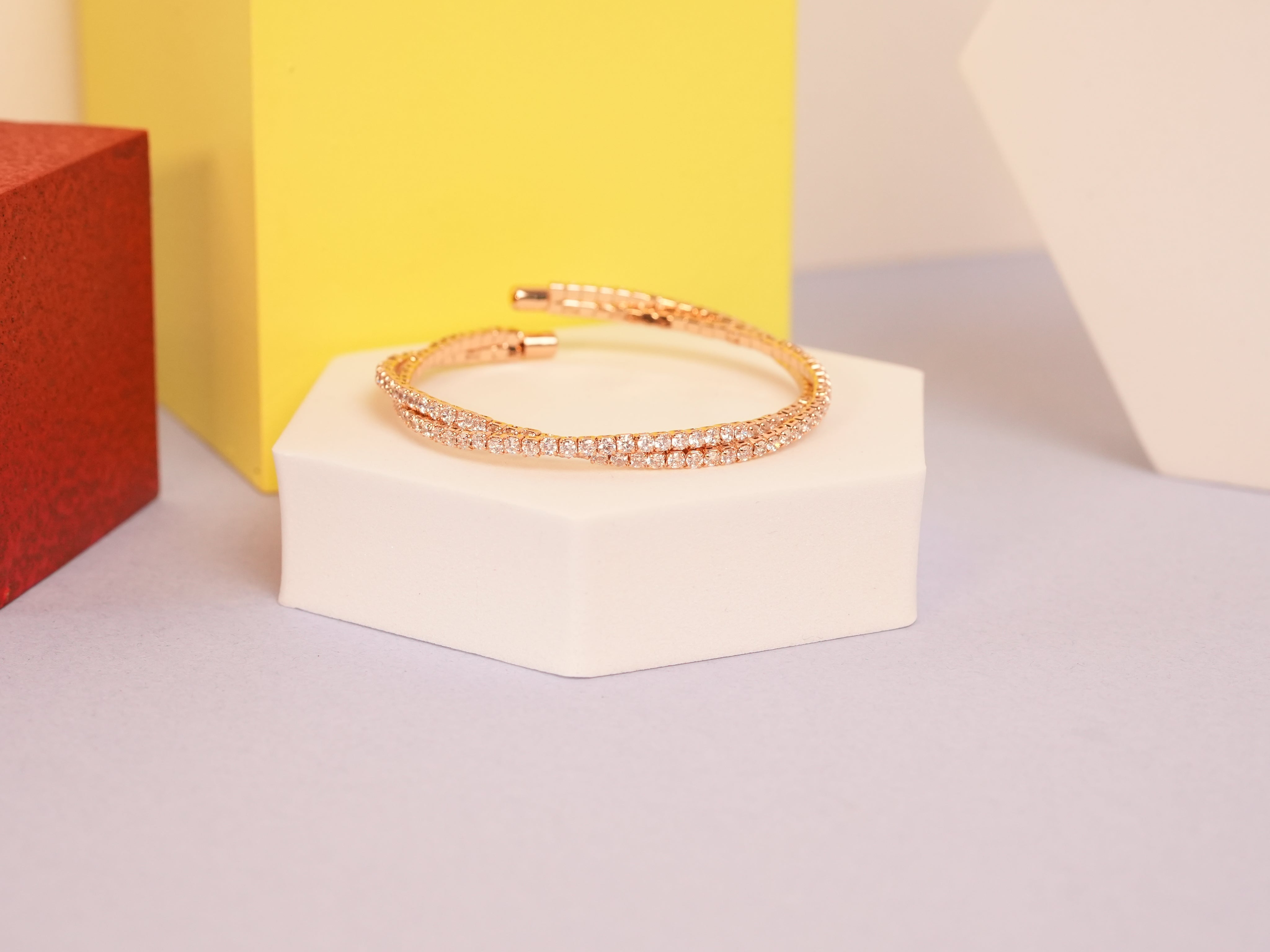 Crystal Twisted Streamline Rosegold