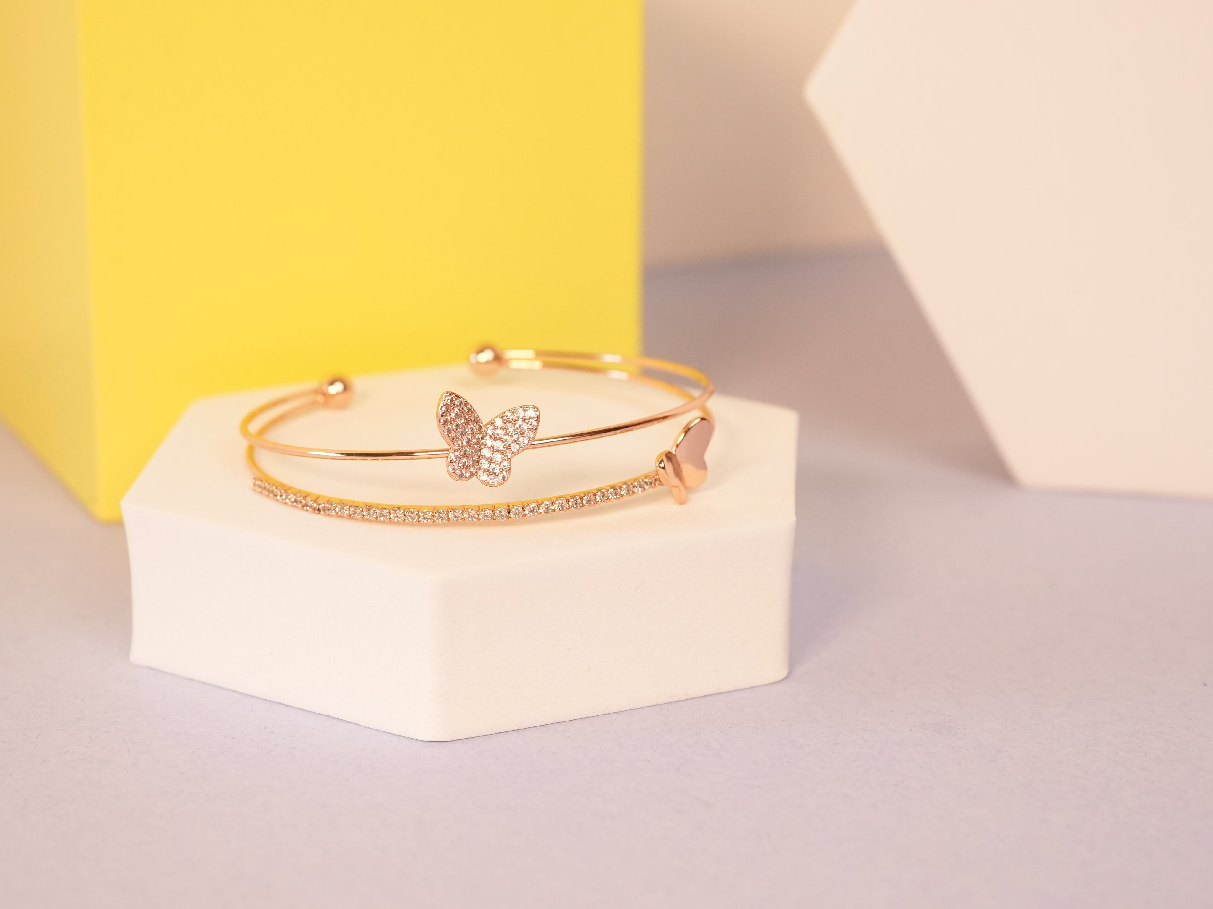 Rose gold dual flutter