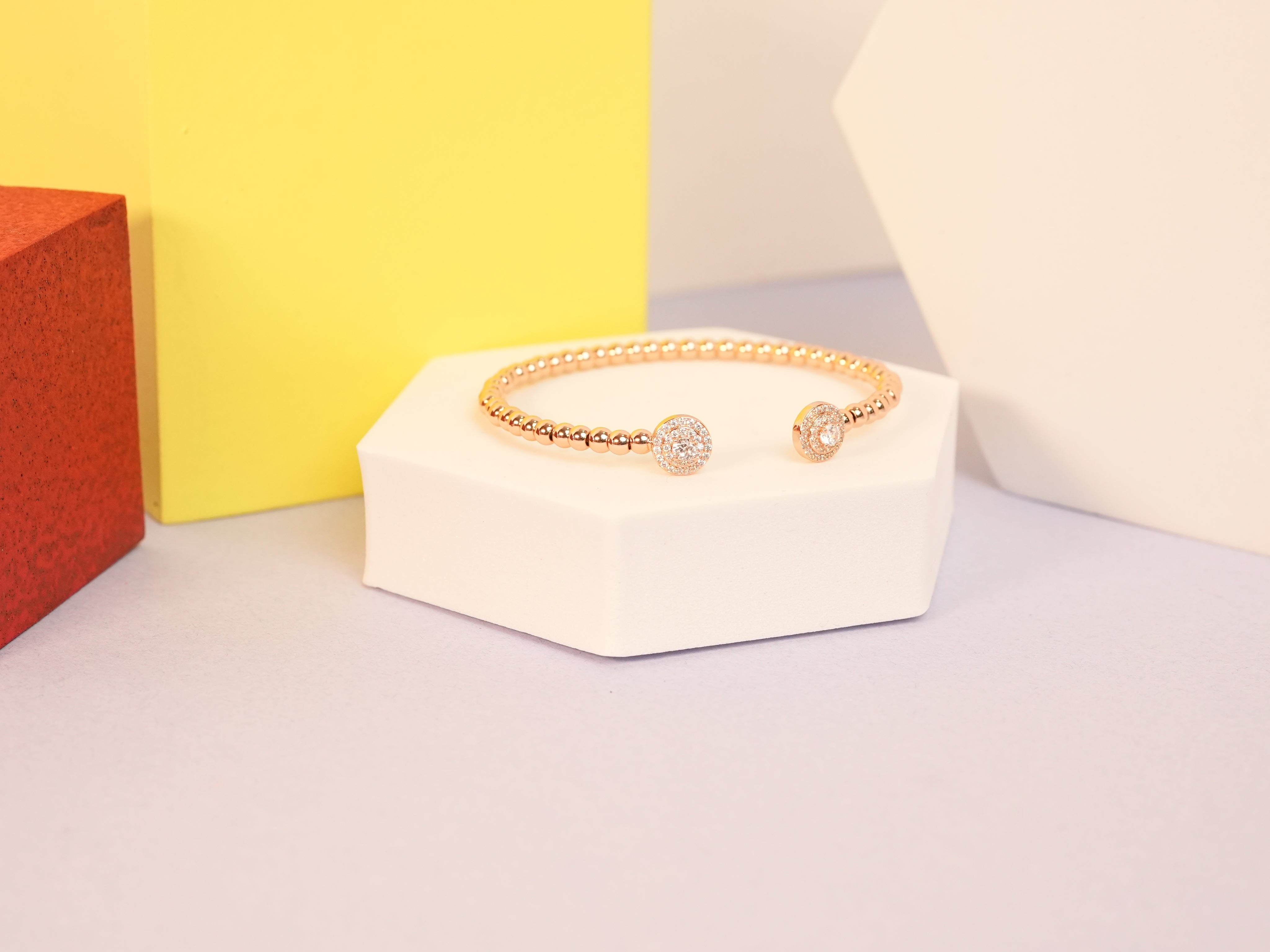 Beaded circular stone rose gold