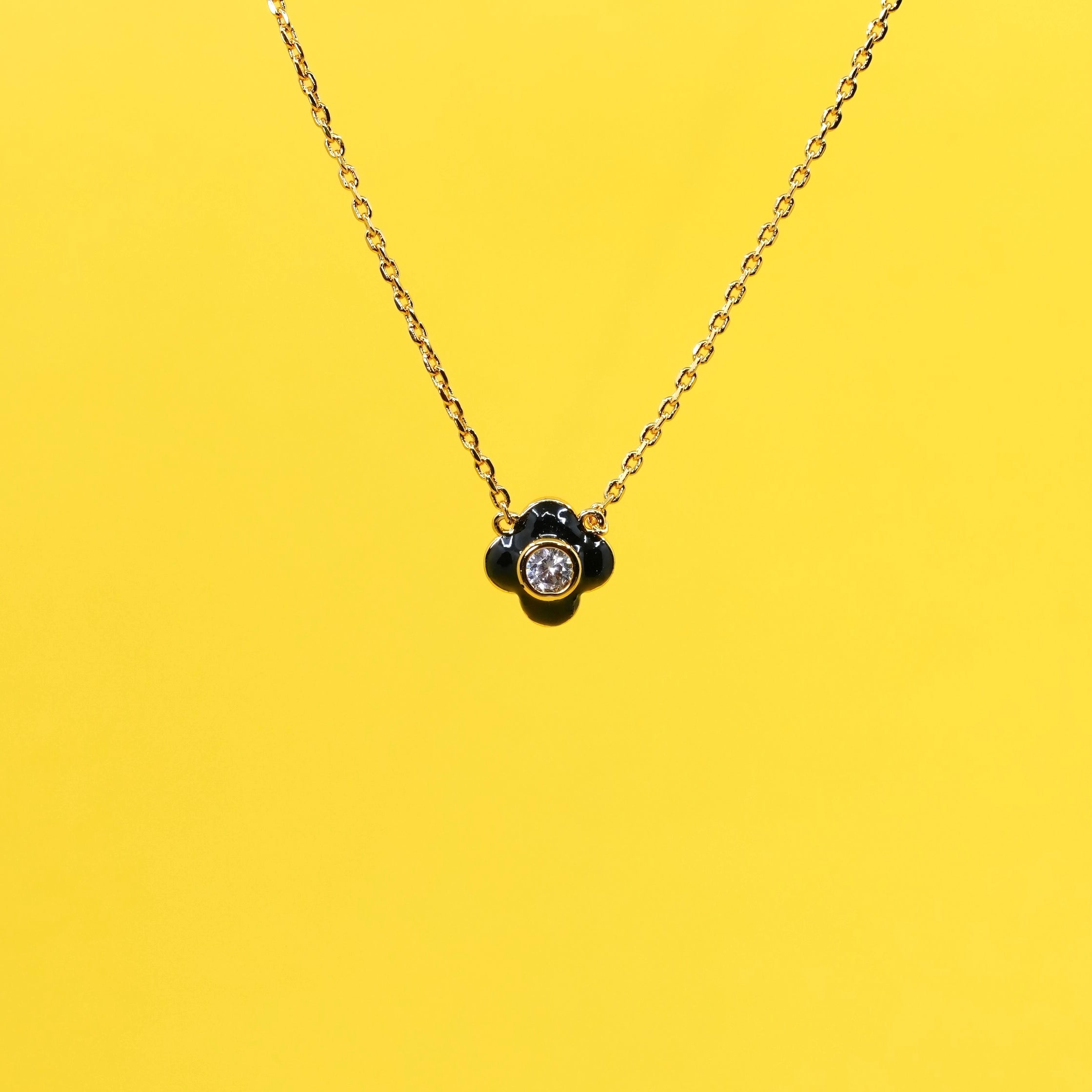 Midnight floral motif necklace