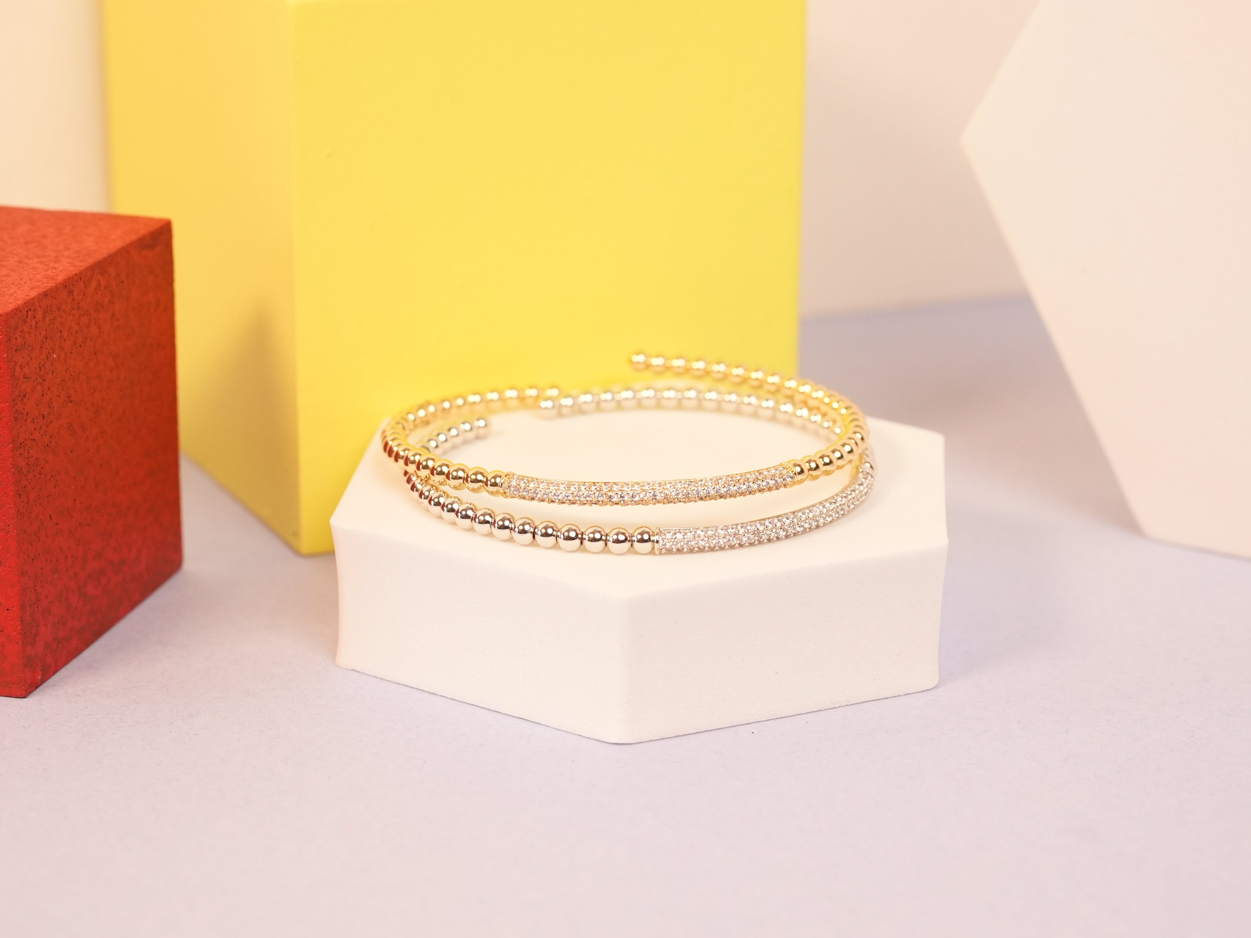 Big Studded Bar Gold