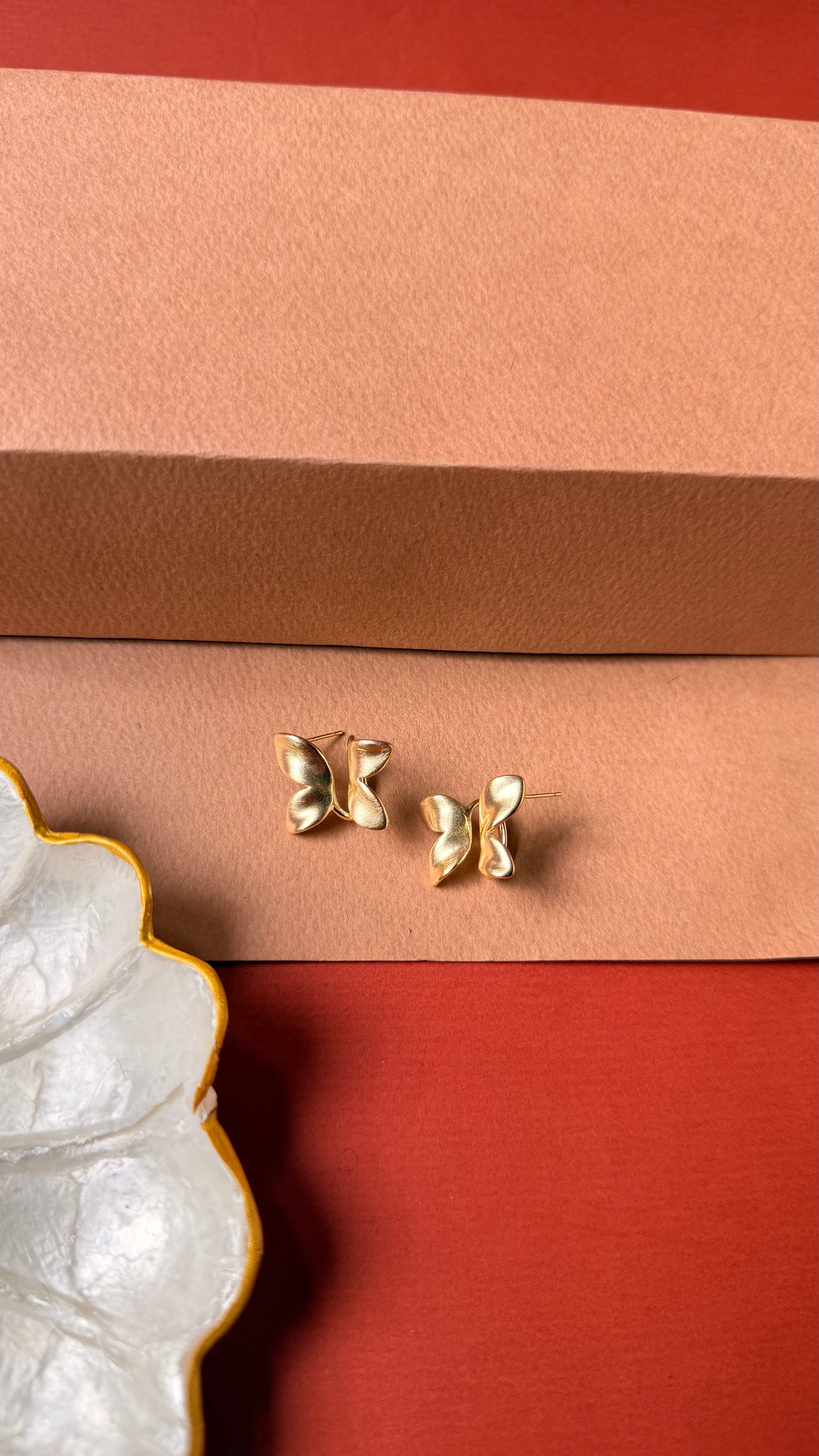 Golden wings