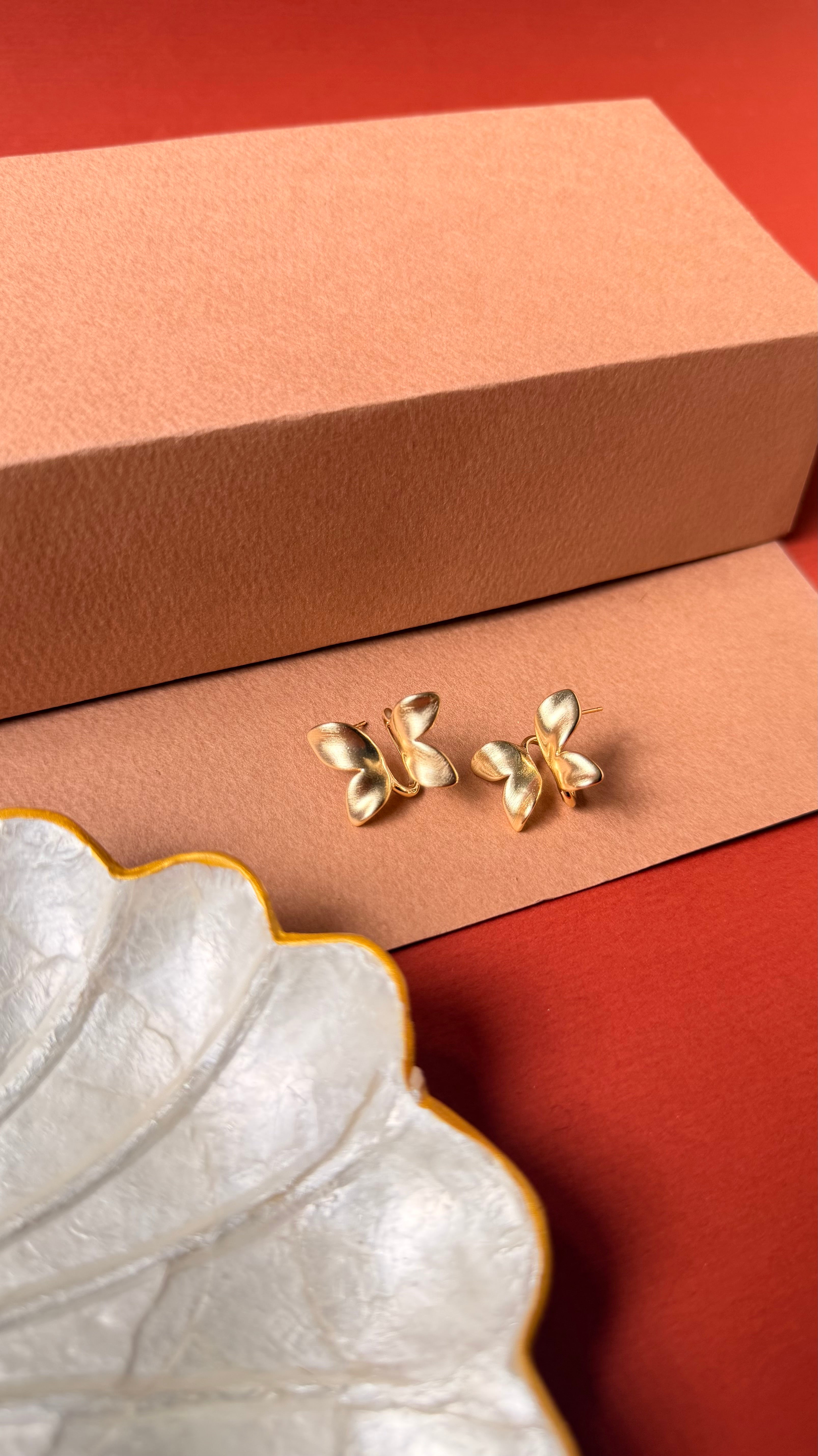 Golden wings