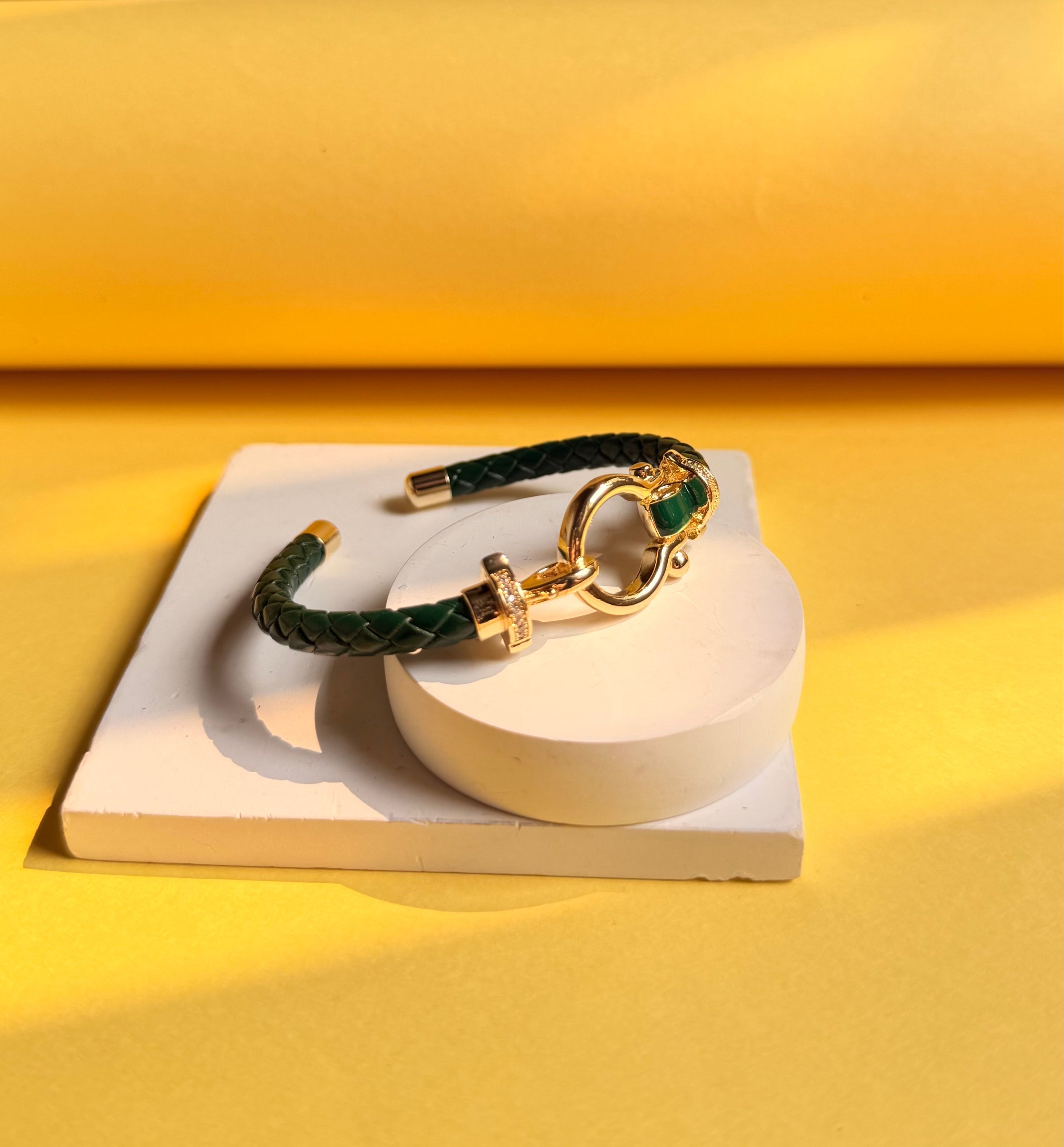 Emerald Link leather