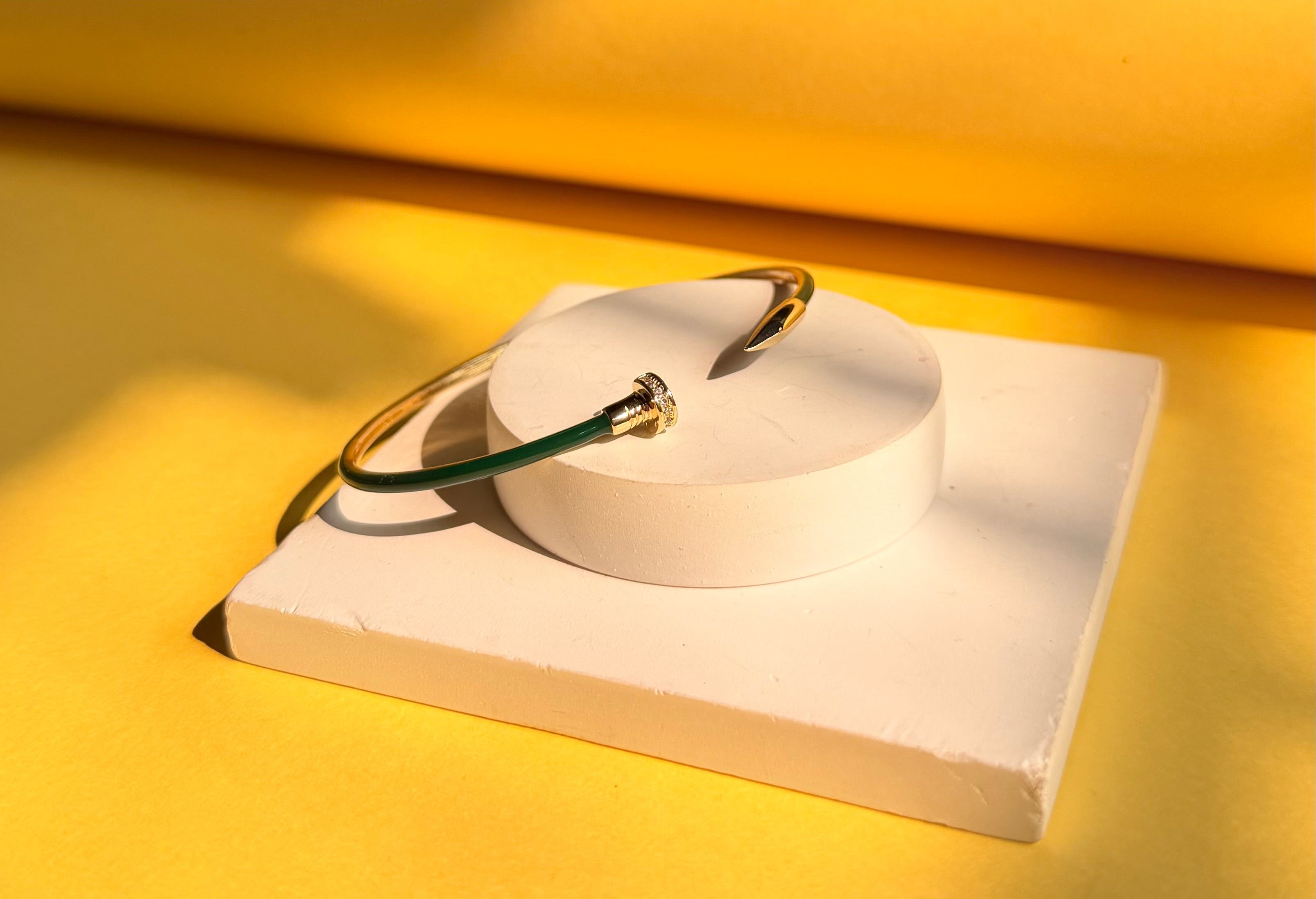 Emerald Slim Nail cuff