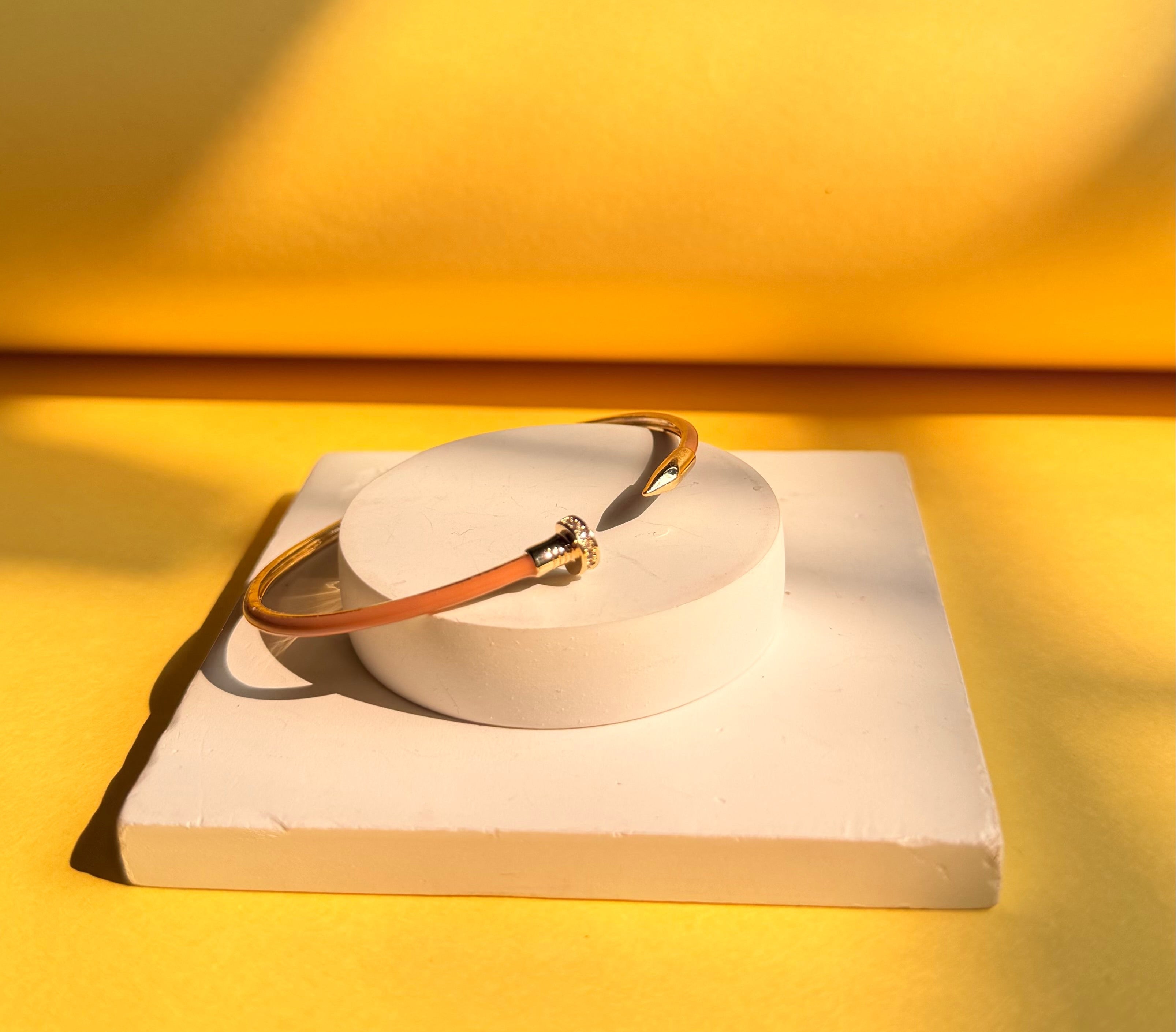 Toffee Slim Nail cuff