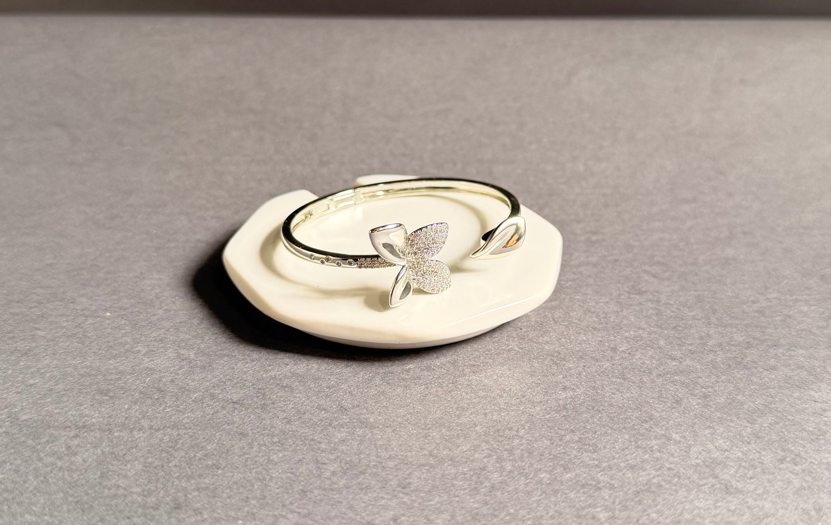 Grace Petal Silver Cuff